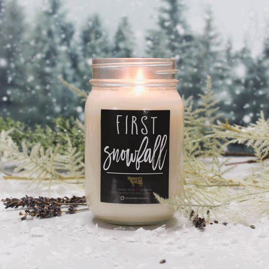 13 oz Mason Jar Christmas Candle: First Snowfall