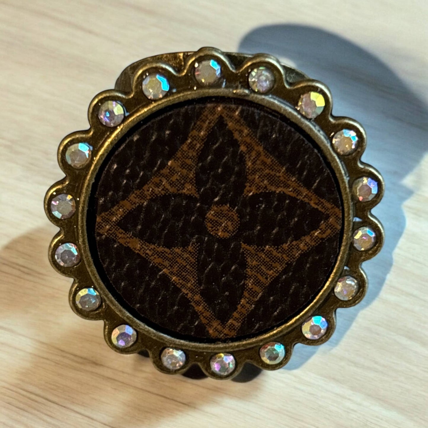 LV Round Rhinestone Ring
