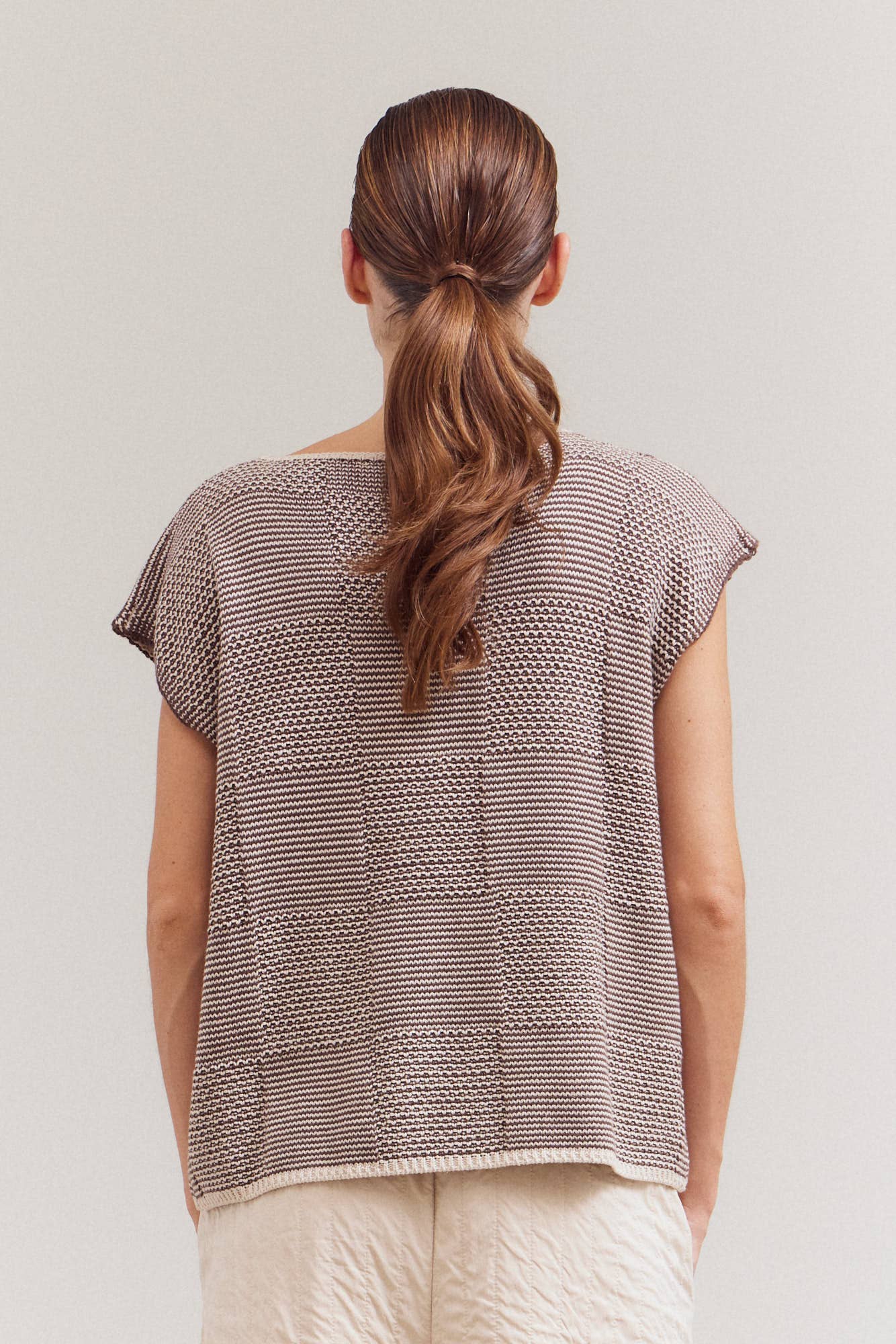 MIXED YARN SLEEVELESS SWEATER TOP BY GRADE & GATHER
