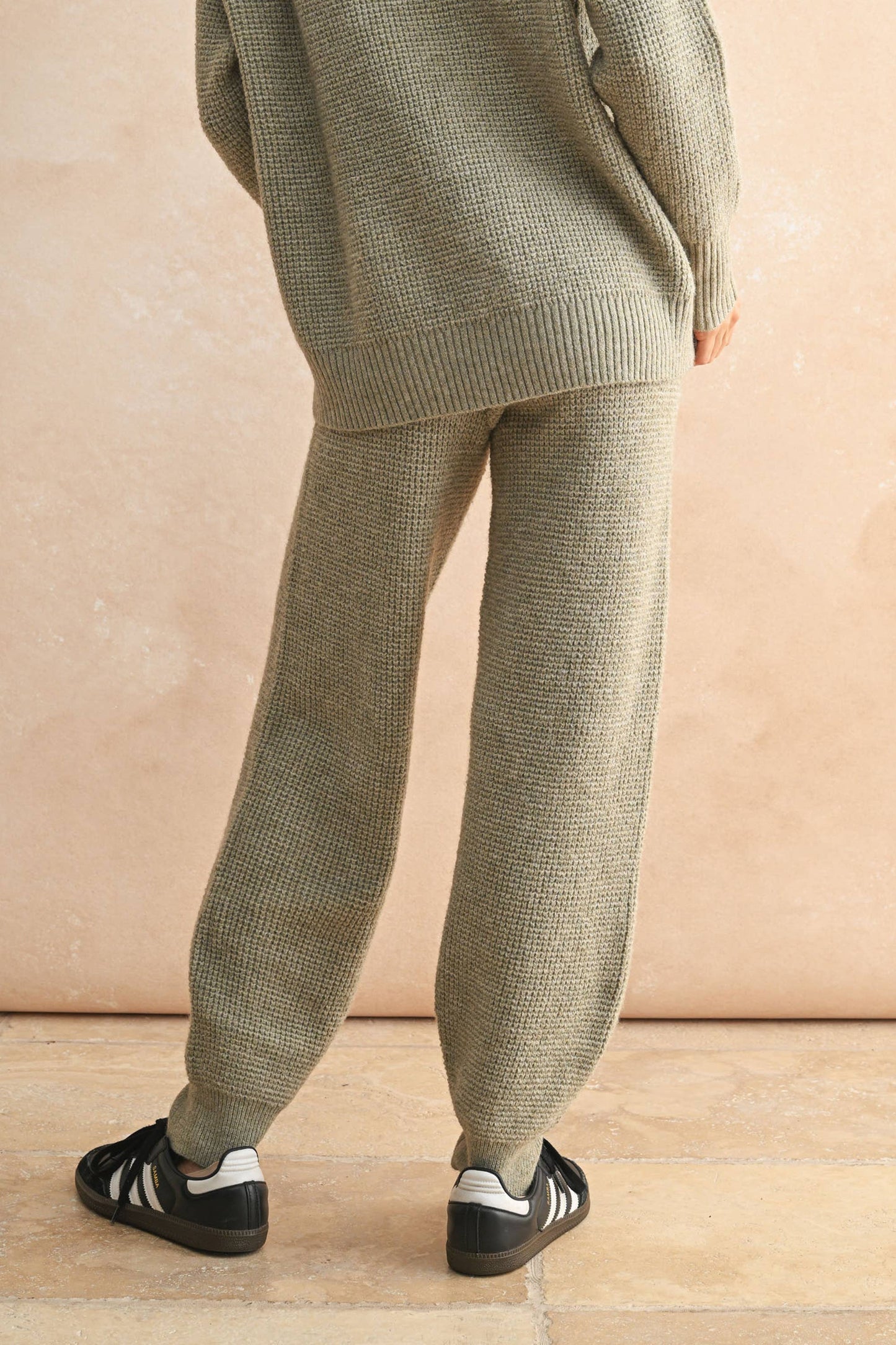 MIOU MUSE WAFFLE PATTERN SWEATER JOGGER PANTS