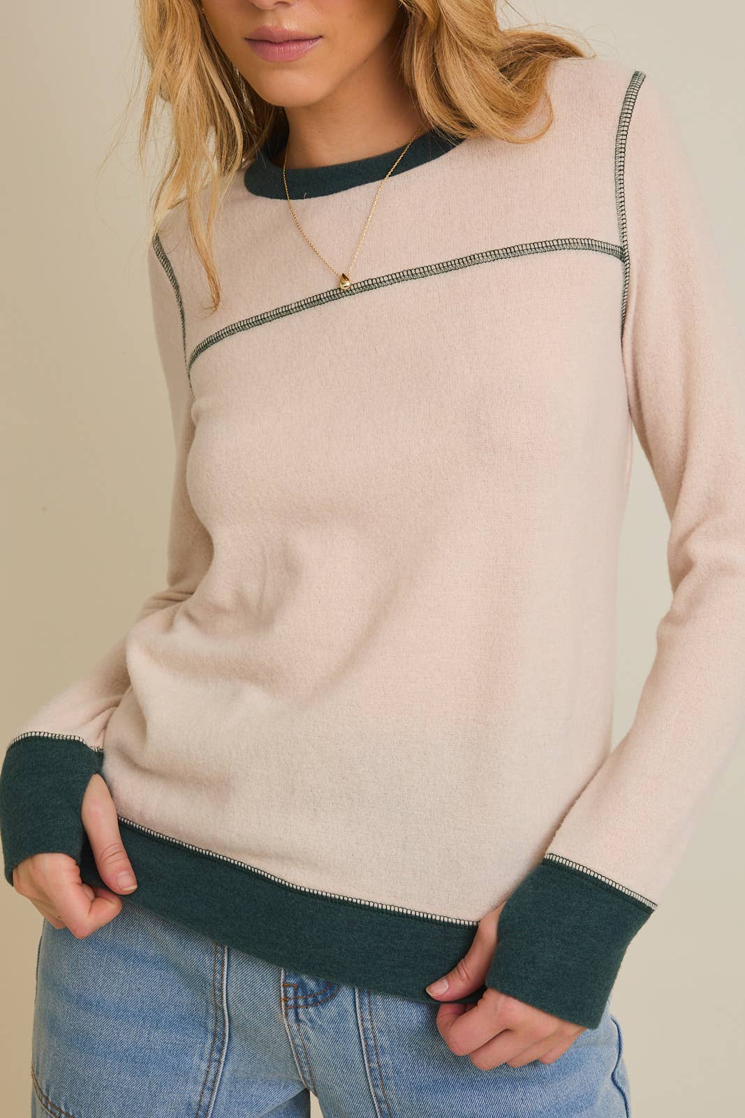 GILLI LONG SLEEVE BAND CONTRAST REVERSE STITCH BRUSHED TOP
