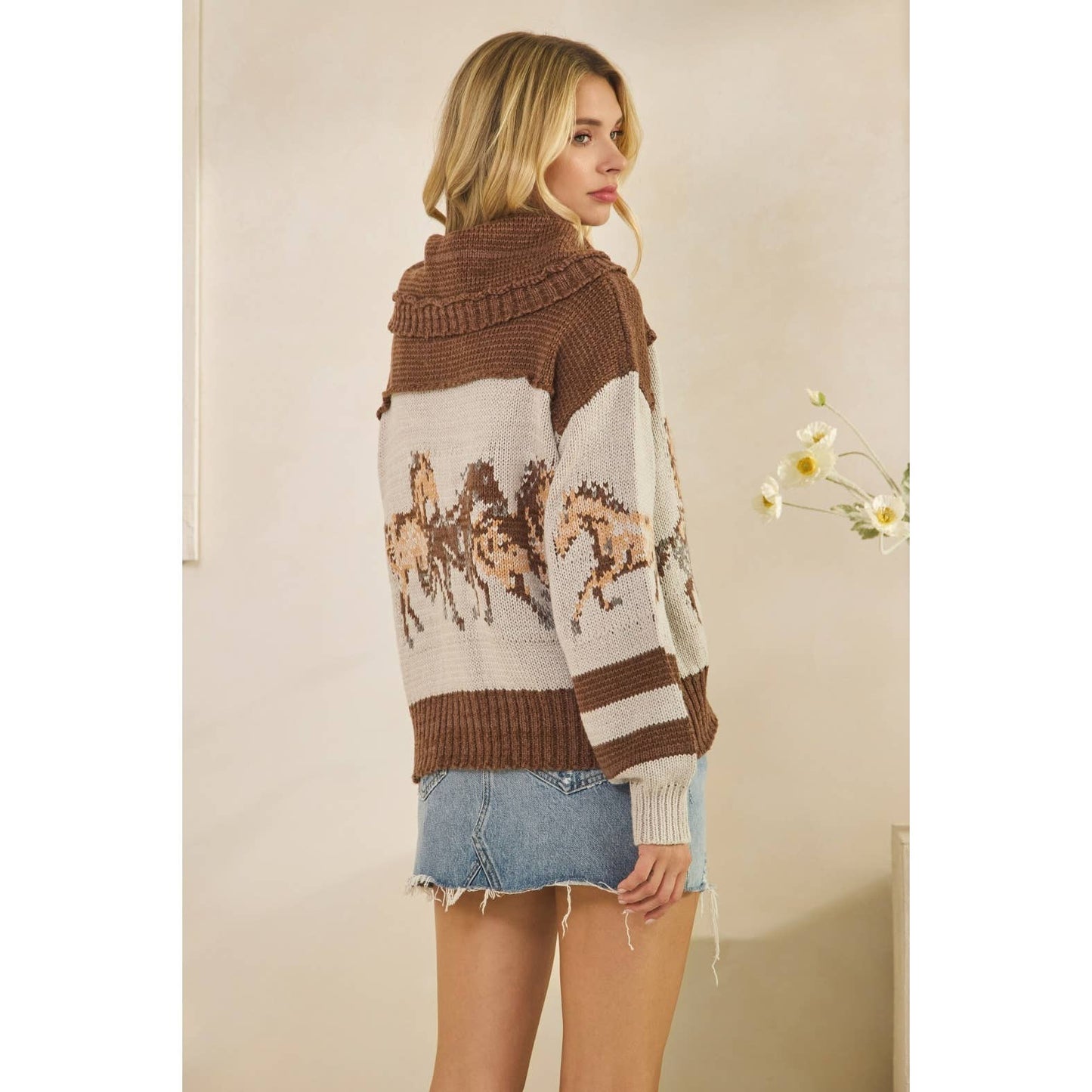 Horse Graphic Cardigan Sweater By Veveret