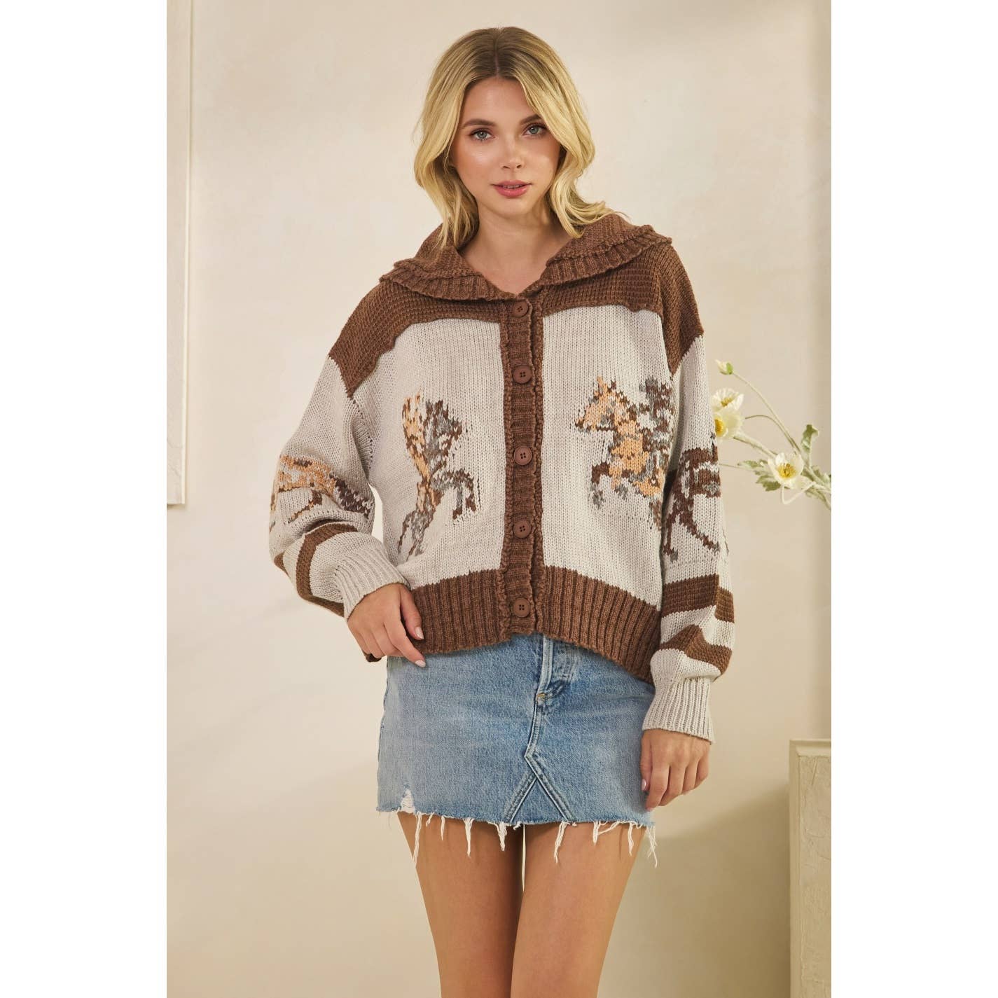 Horse Graphic Cardigan Sweater By Veveret