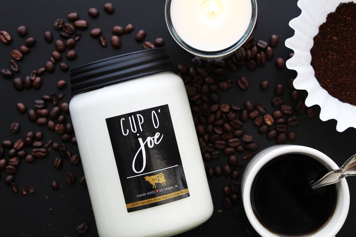 26 oz Farmhouse Jar Candle: Cup O'Joe