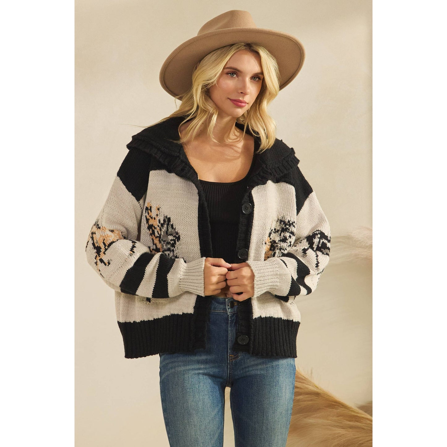 Horse Graphic Cardigan Sweater By Veveret