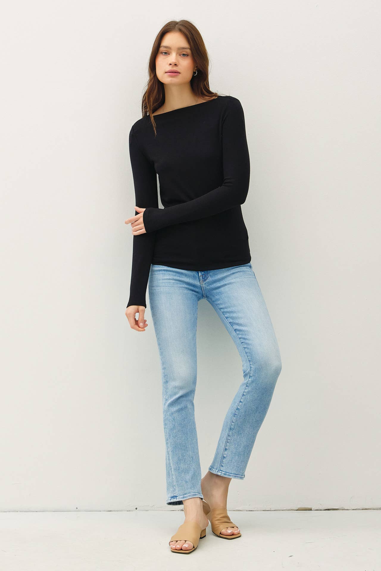 BASIC BOAT NECK LONG SLEEVE KNIT TOP