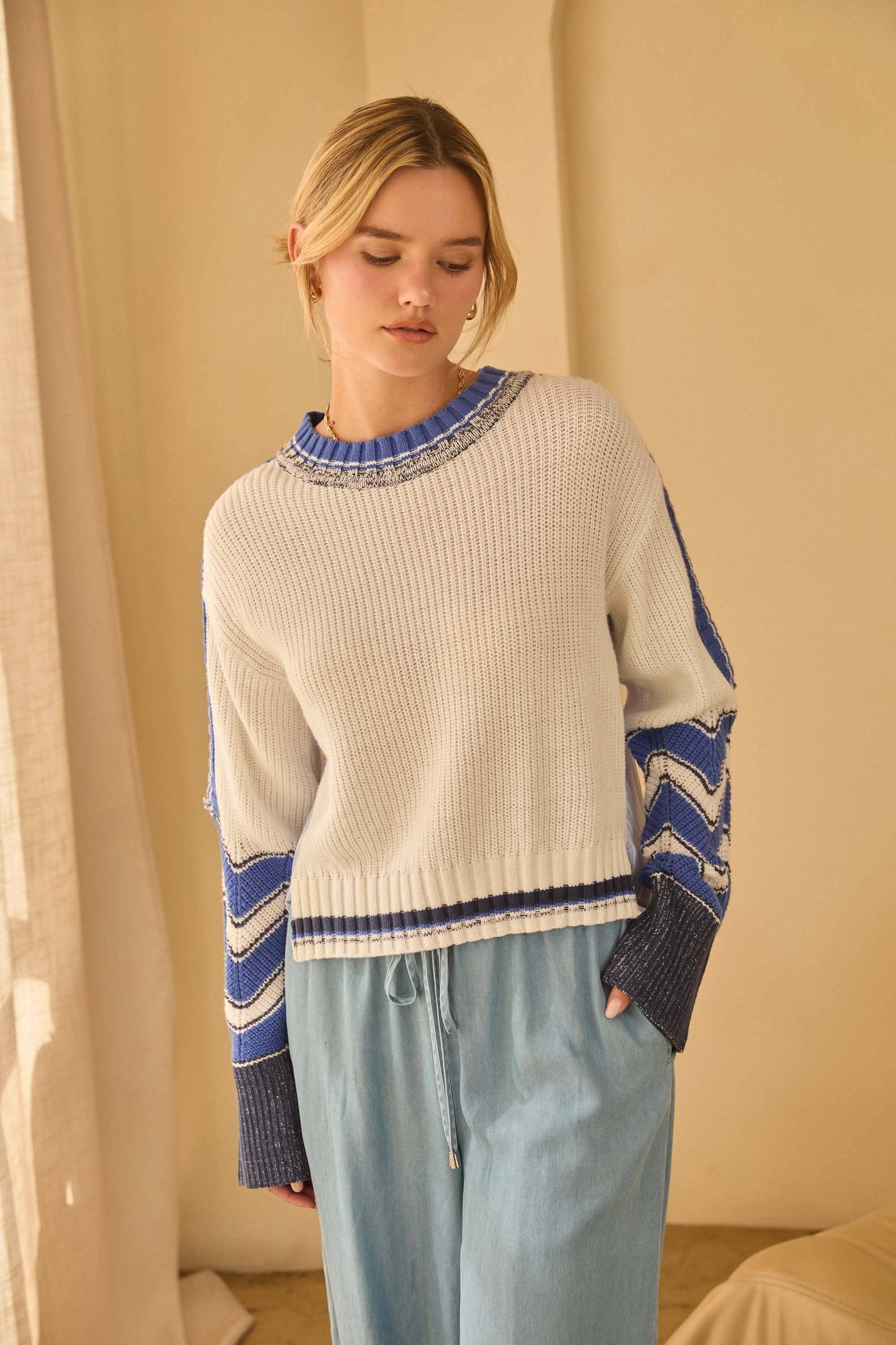 Relaxed Contrast Knit Sweater By Skies Are Blue