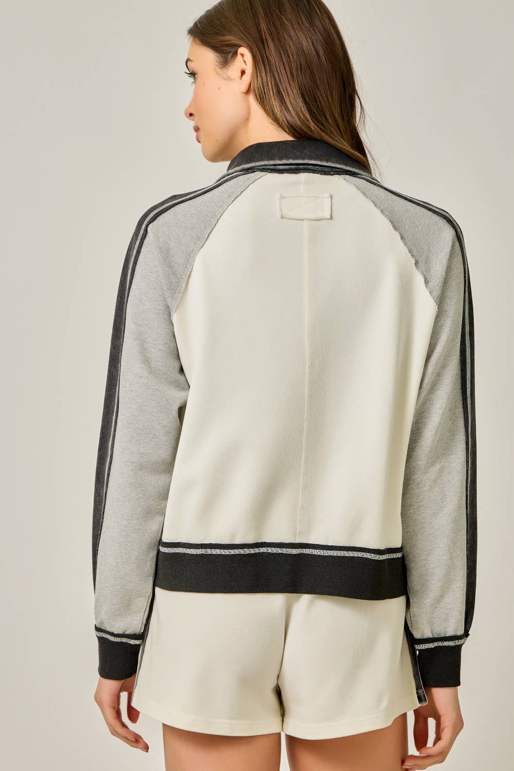 61327 Color Block Zipped Up Jacket