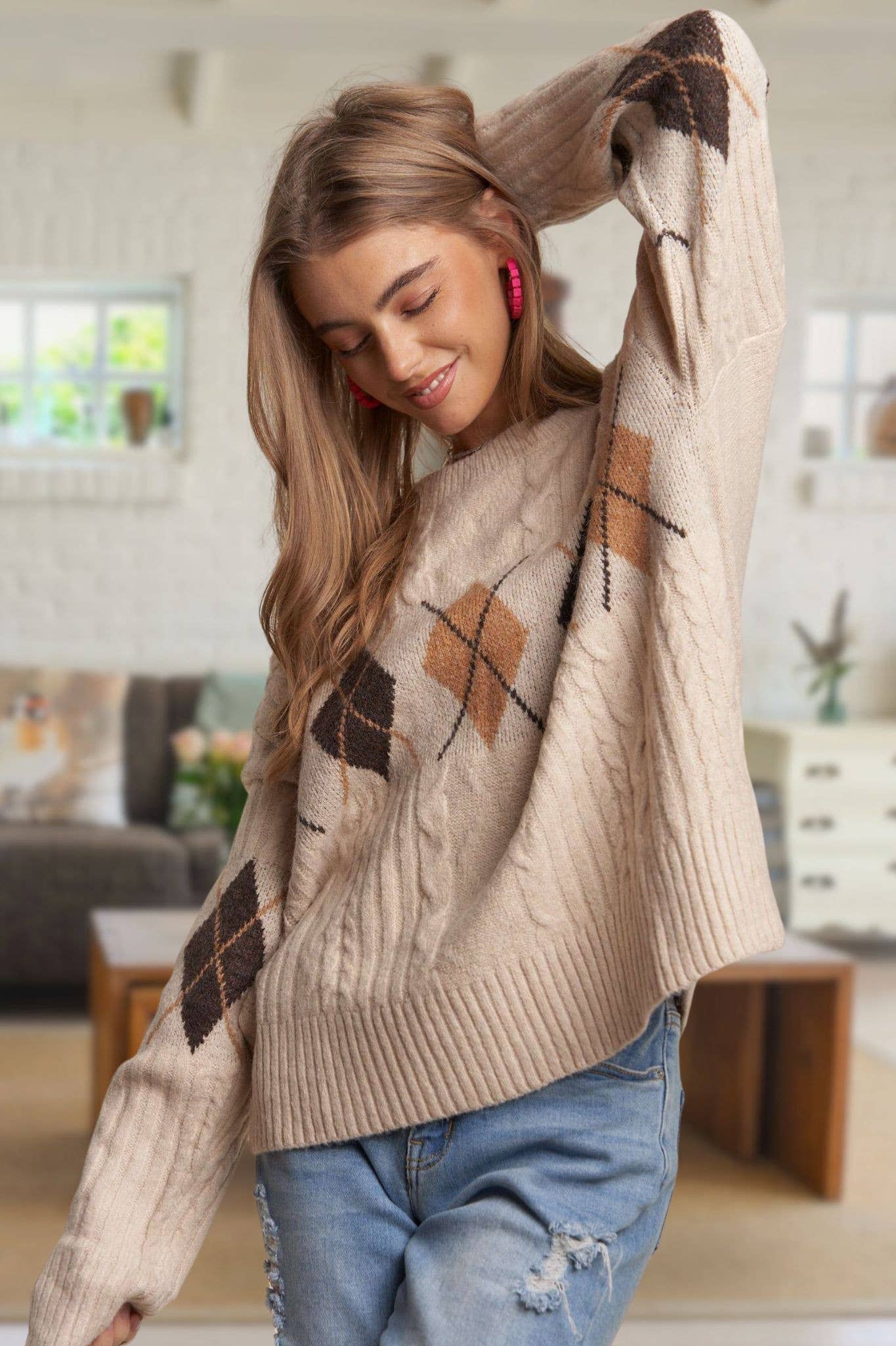 ADORA LA DIAMOND PATTERN CABLE KNIT SWEATER