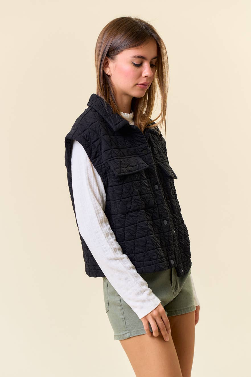 DOE AND RAE QUILTED POINT COLLAR FLAP PATCHED POCKET VEST - 10626J-1