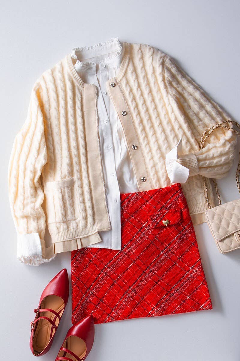 Urban Daizy Cable Knit Snap Front Ribbed Trim Long Sleeve Sweater