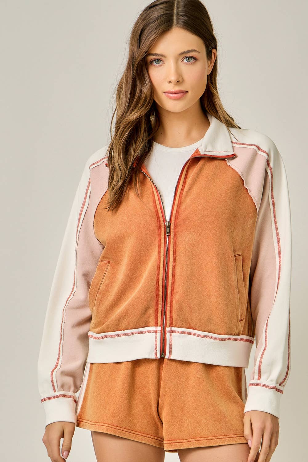 61327 Color Block Zipped Up Jacket