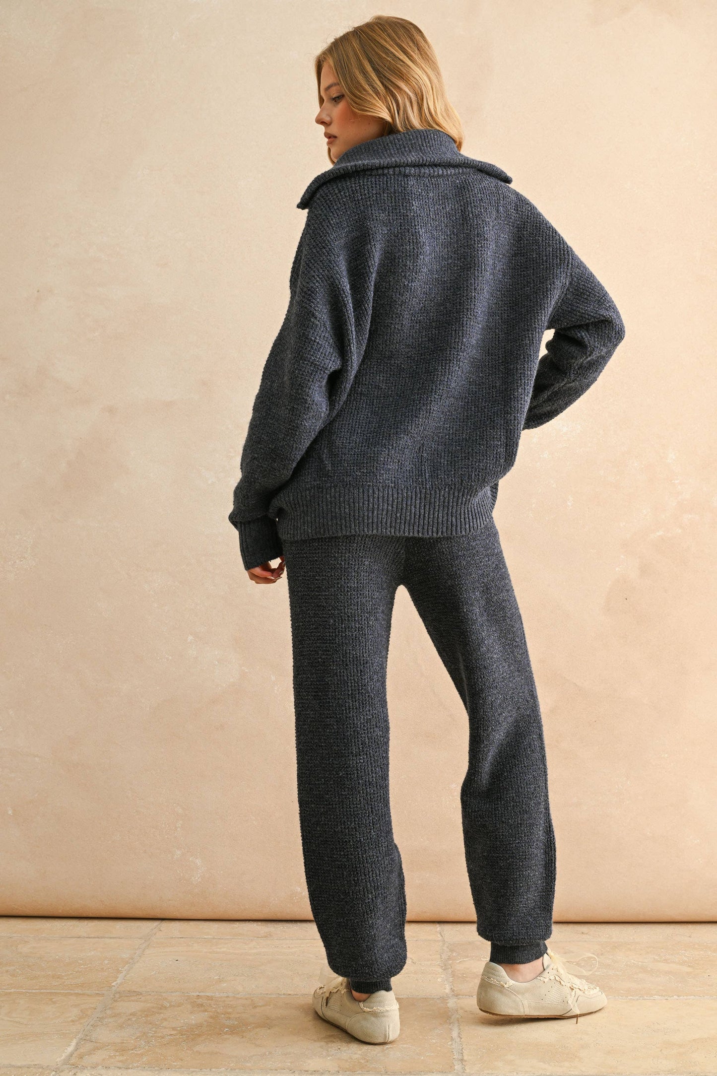 MIOU MUSE WAFFLE PATTERN HALF ZIP UP SWEATER TOP