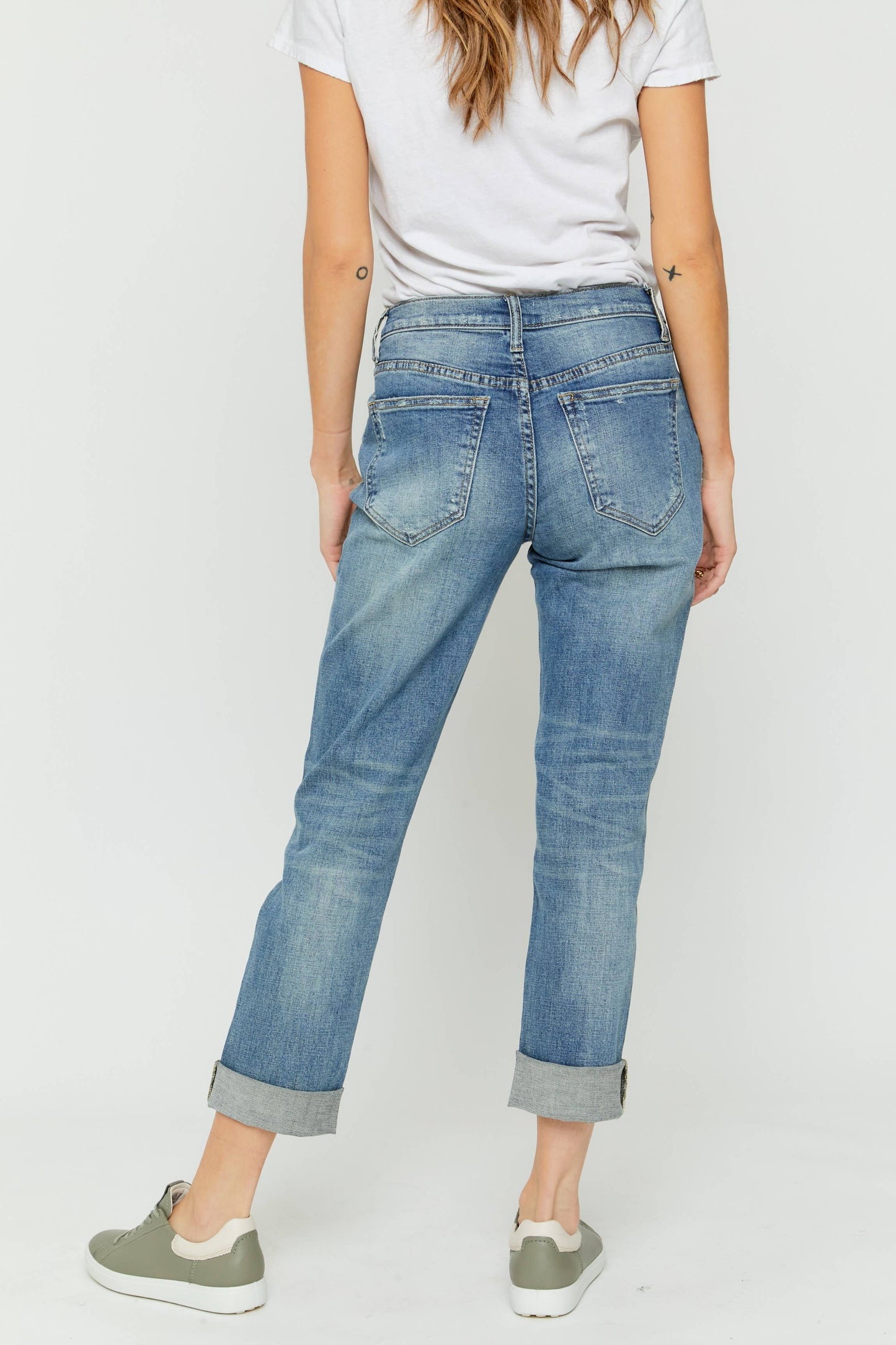 Oliver Logan Crosby Mid Rise Relaxed Taper Jean, 4 Year Vintage