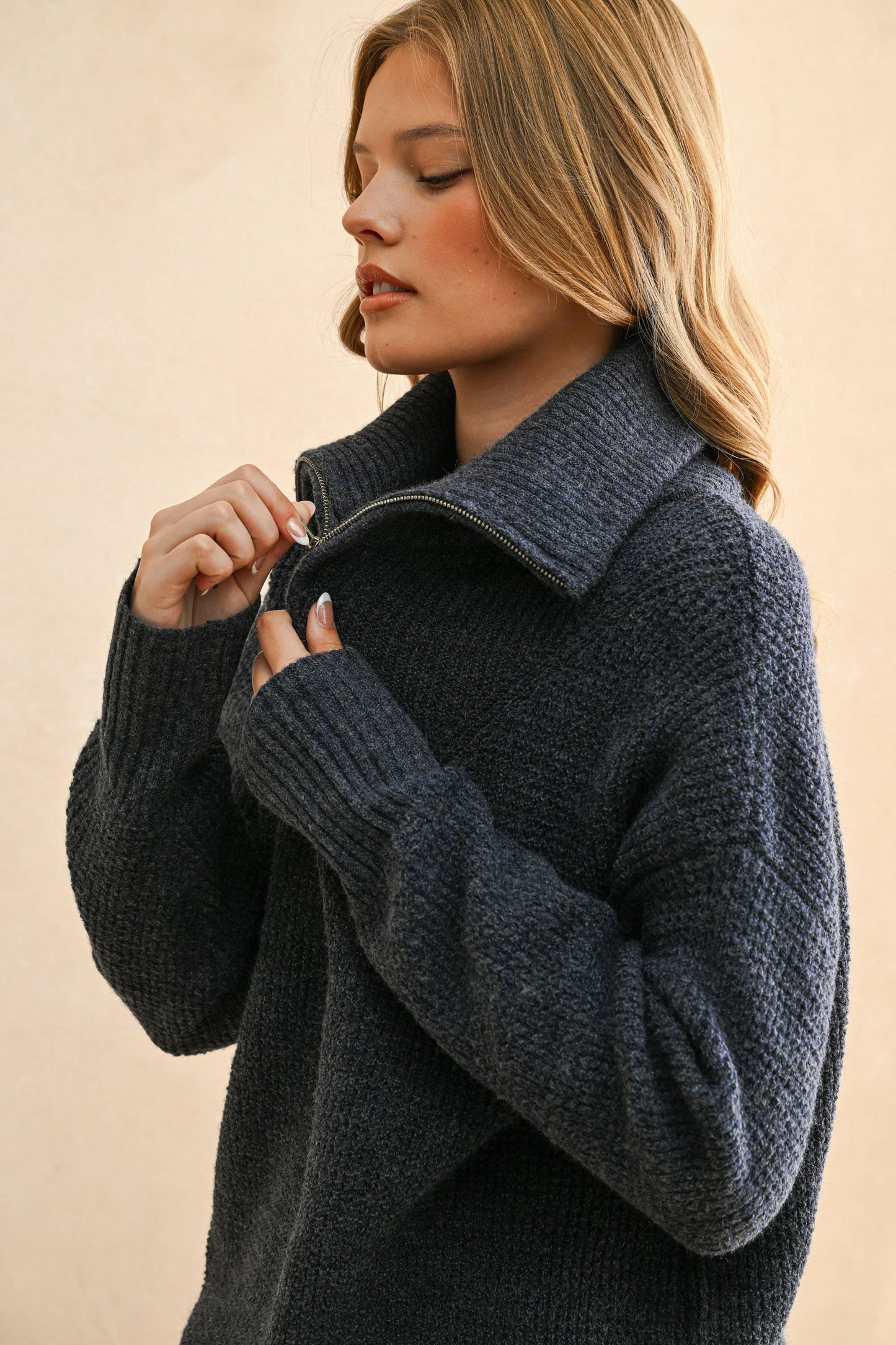 MIOU MUSE WAFFLE PATTERN HALF ZIP UP SWEATER TOP