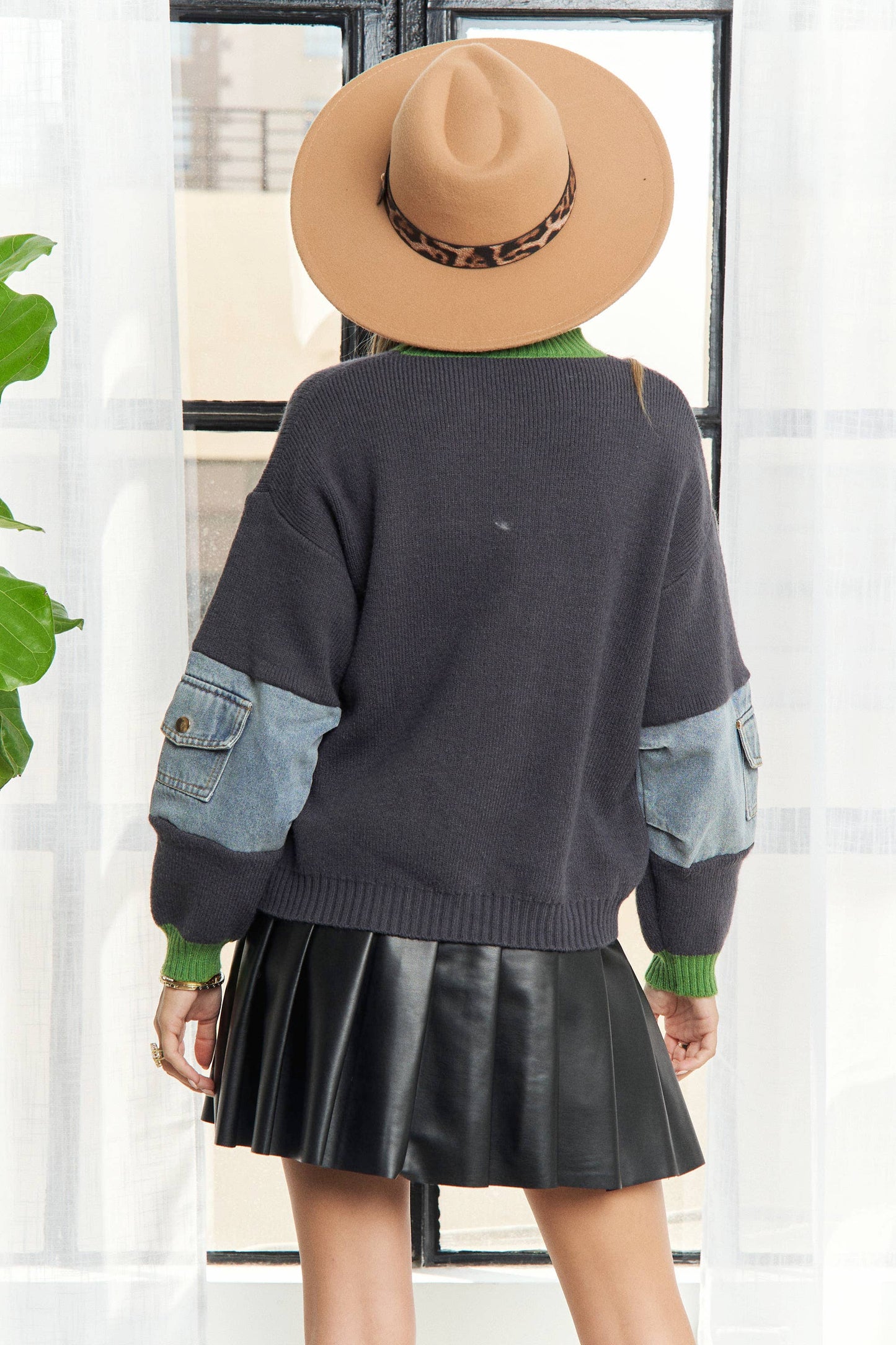 Adora LA KNIT SWEATER TOP WITH DENIM POCKETS