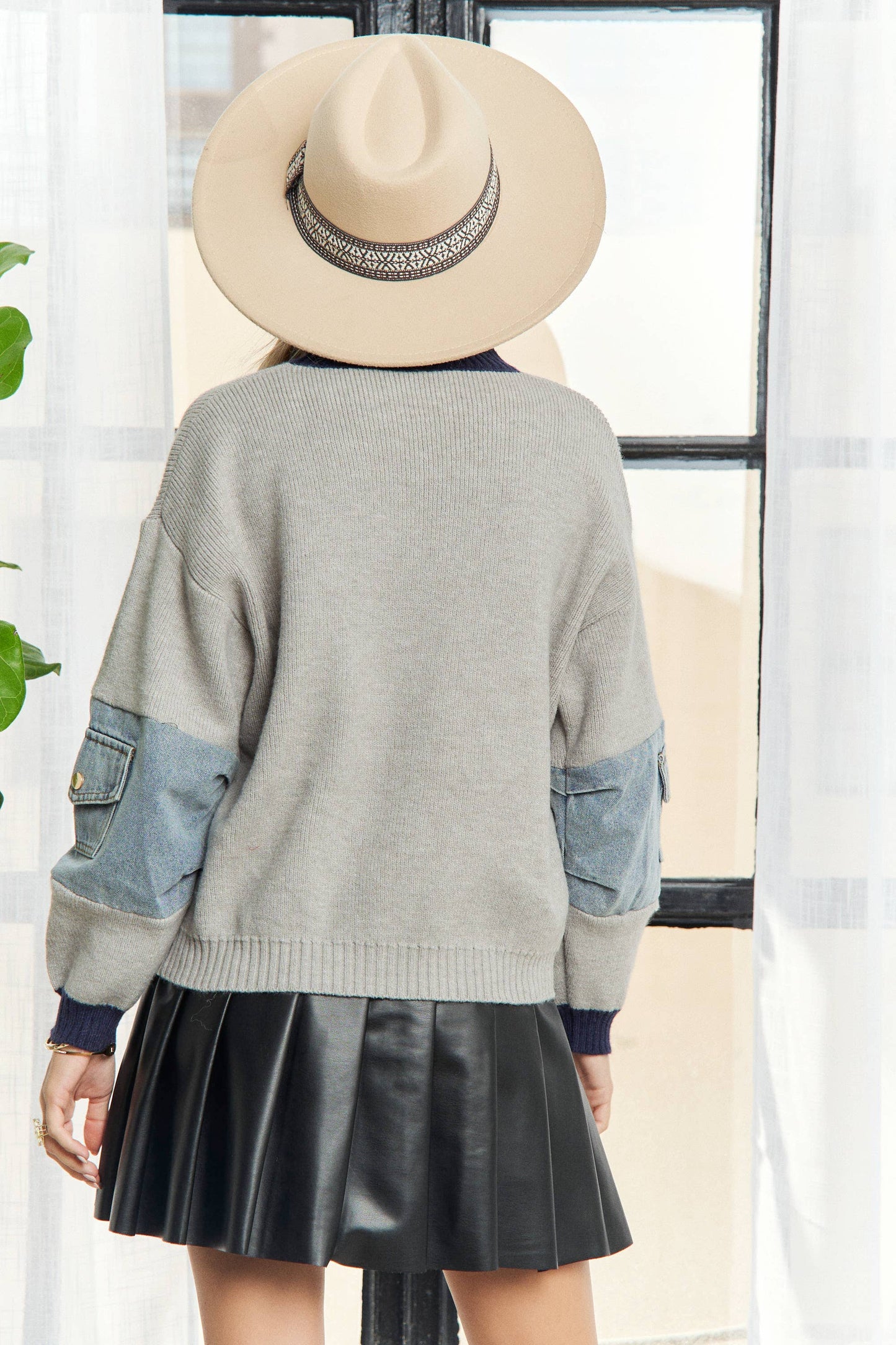 Adora LA KNIT SWEATER TOP WITH DENIM POCKETS